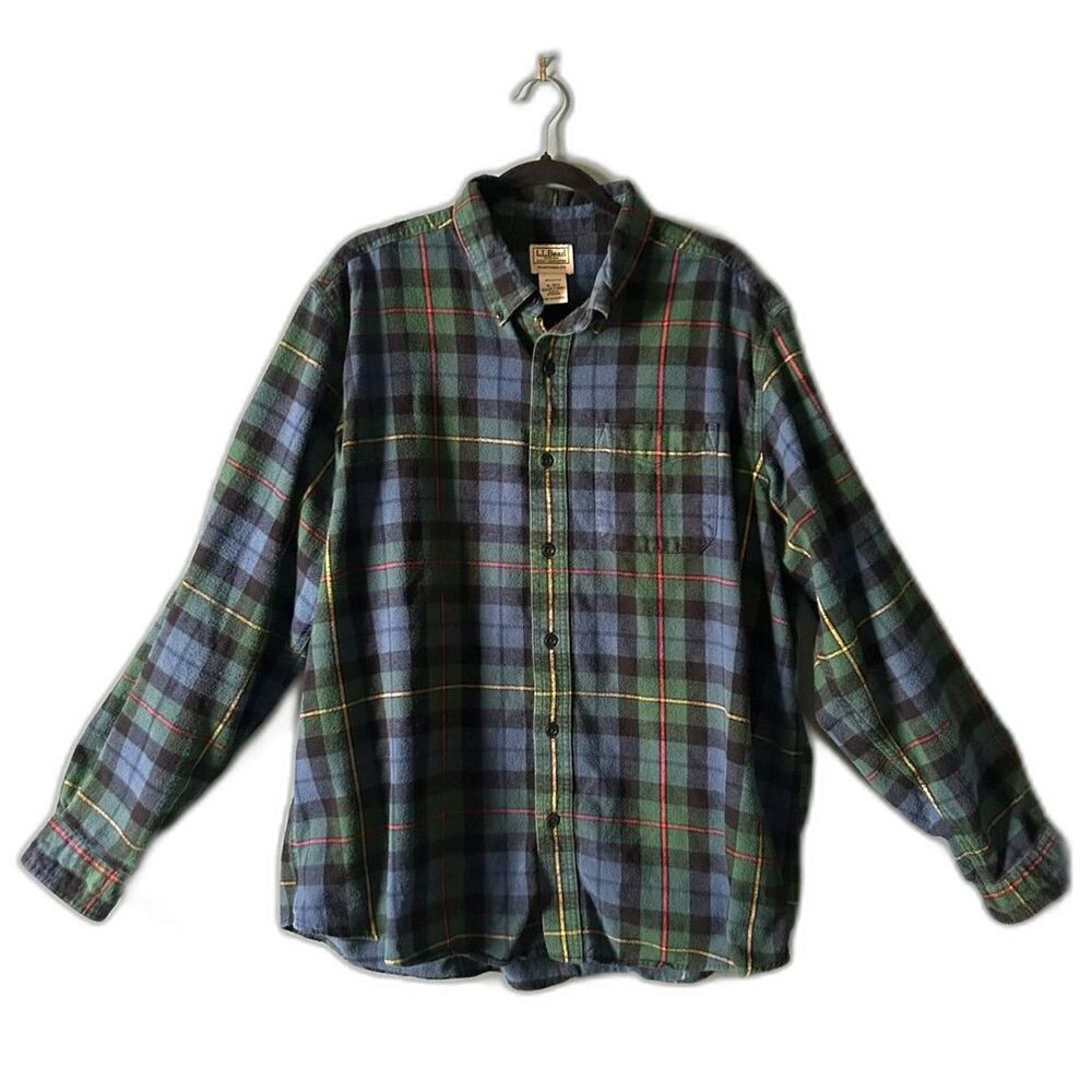 LL Bean men's traditional fit green flannel long sleeve shirt size reg x-large
